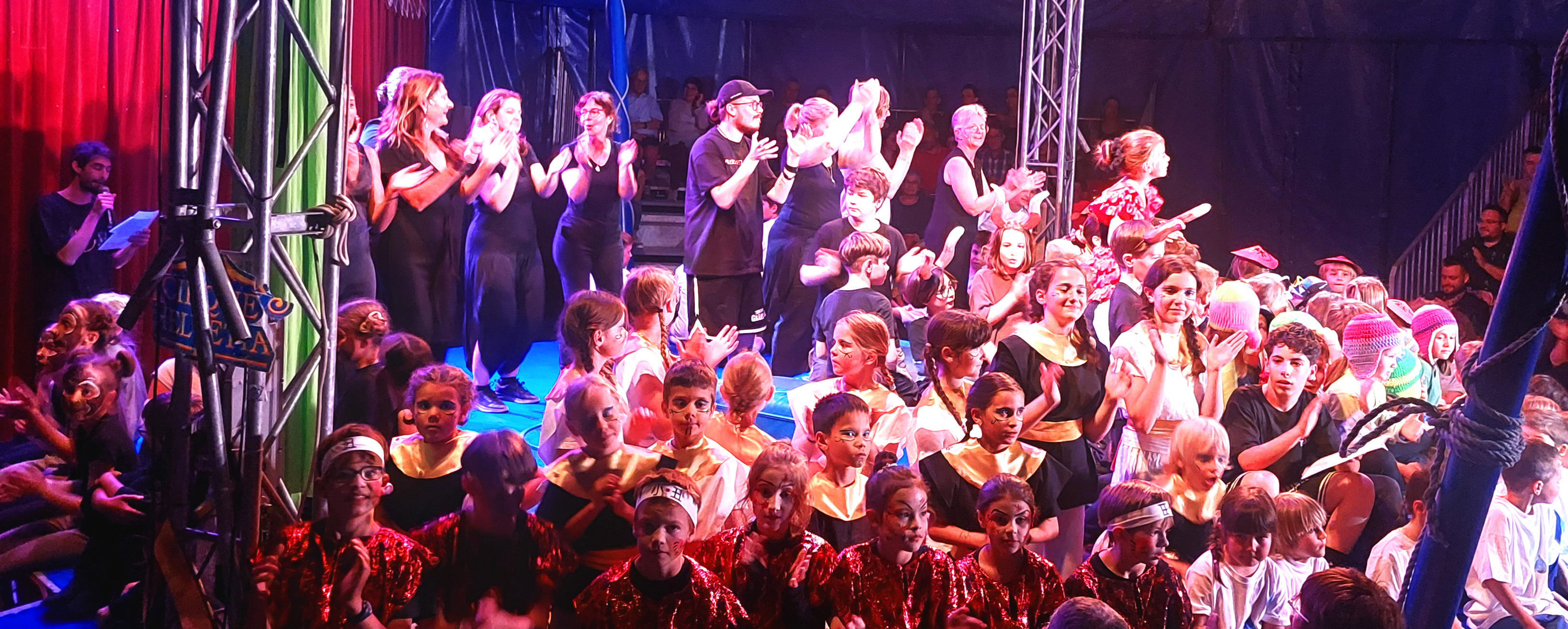 Tous en piste ! Spectacle de cirque des classes de Champéry